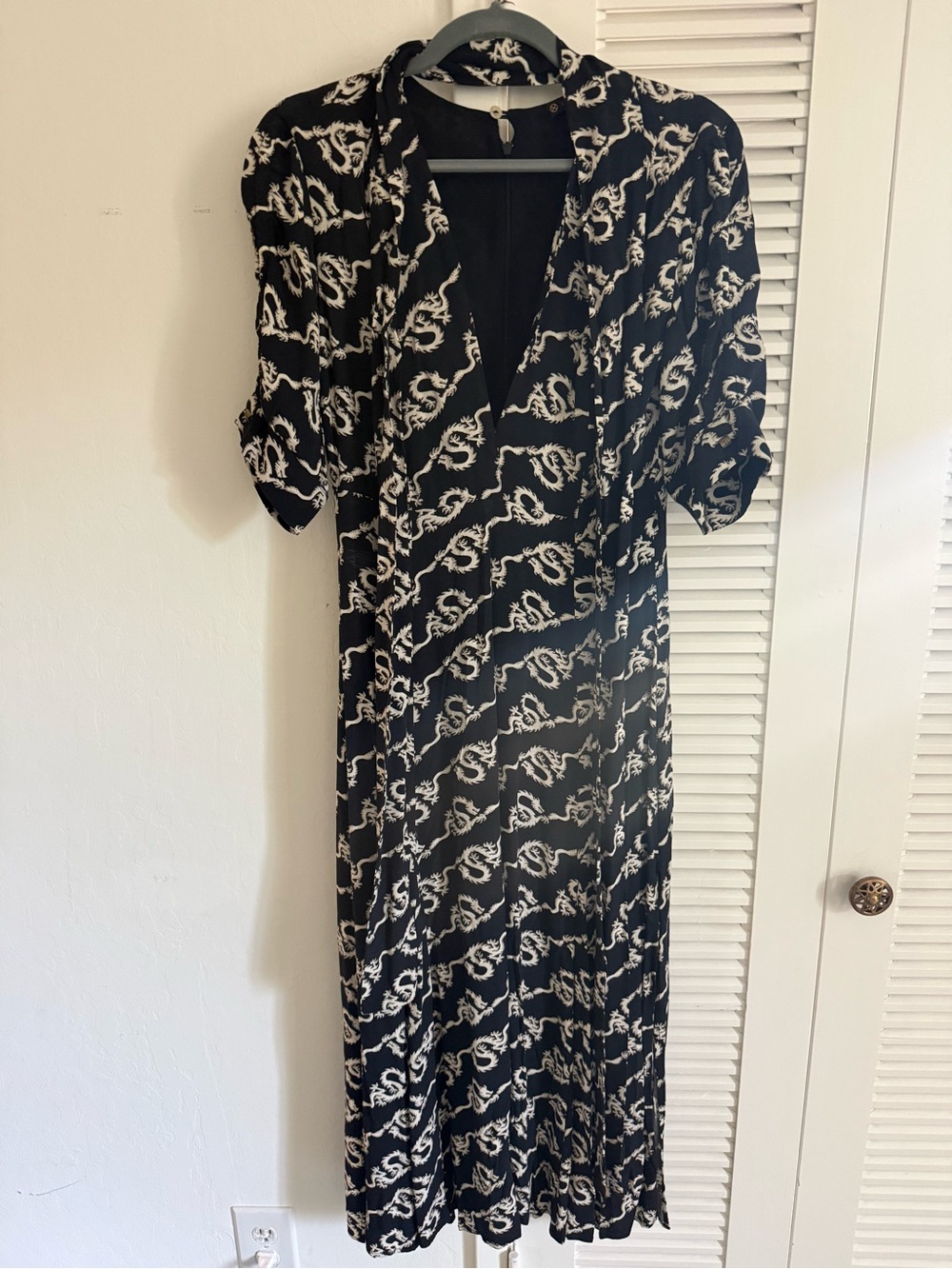 Vix Paula Hermanny Black & White Midi Dress